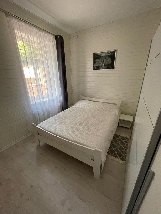 Apartamenti Starp Krastiem Liepāja Exterior foto